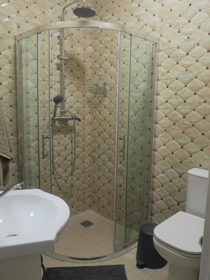 Aparthotel Emi *