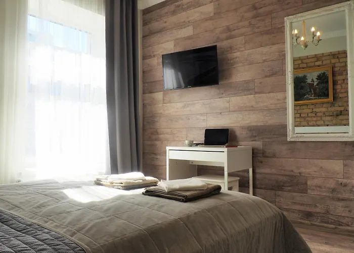 Emi Apartment